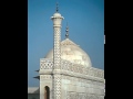 The Decorative Guldastas (Pinnacles), Explore the Taj Mahal, www.taj-mahal.net