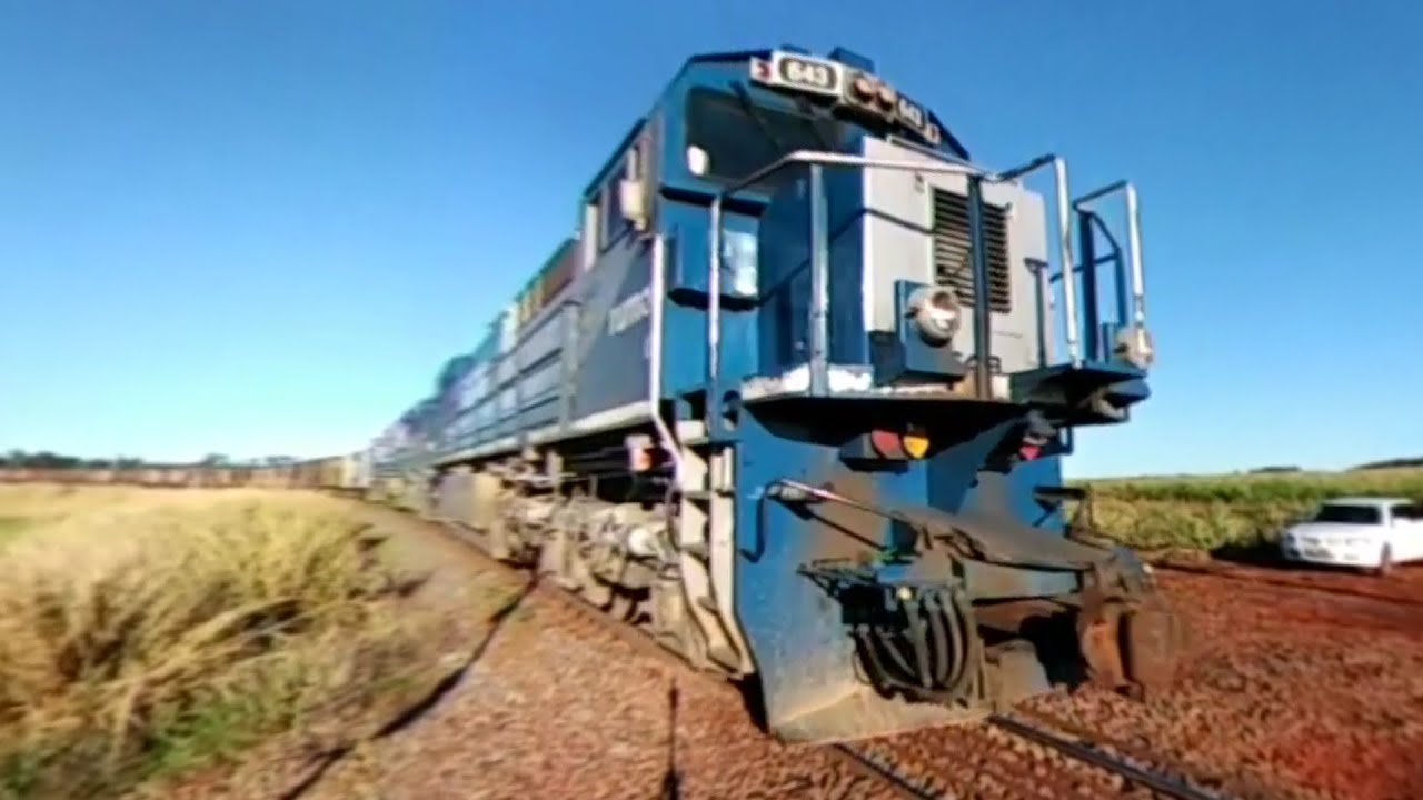 360 Dupla De Locomotiva Ge Es43bbi Youtube