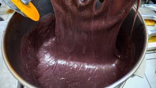 Purple Rice Mochi Making in Taiwan / 紫米麻糬製作 - Taiwanese Food