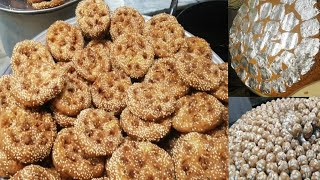 Andrasay | Most Famous ANDRASAY in KASUR | Sweet Rice Cookies | Kasur Street Food Tour | English Sub