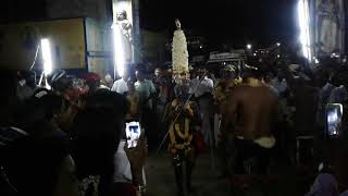 Villur  Kamakshi Amman Kovil karagam eduthu Villa by karuppiah