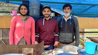 Hardworking couple selling ghar jaisa khana for only Rs 40/-