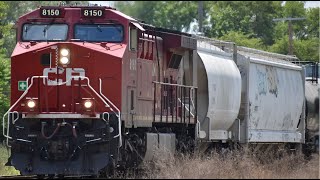 Distributed Power - Canadian Pacific Engine 8150 Leading \u0026 CP 7045 in the Middle