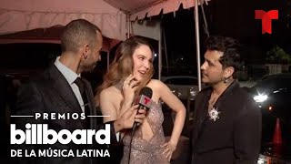 Belinda y Christian Nodal desfilaron juntos en los Billboard | Telemundo Entrete