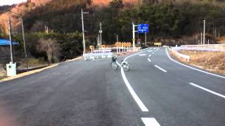 無人自転車落ちる