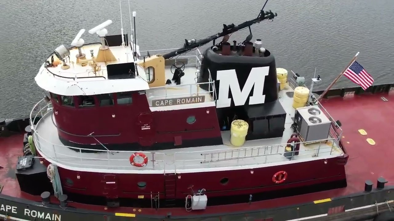 Moran Tugs In Port Of Brunswick - YouTube