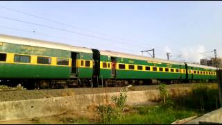 12910 NZM - BDTS Garib Rath with WAP-5 #30028