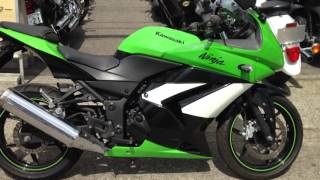 カワサキ Ｎｉｎｊａ　２５０Ｒ　インジェクション　ノーマル　ライムグリーン　11384Km　26.22万から自賠1年、整備、登録付で乗って帰れます！