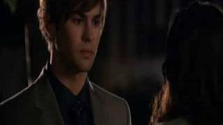 Gossip Girl - Blair Breaks Up With Nate, Or Does She?