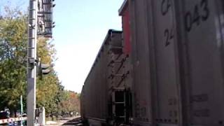 10/10/2009 UP 7790 Races UP 5941 Intermodal Vs Coal; INTERMODAL WINS!!!!