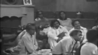 salim raza Live - Rashk e chaman jaan e bahaaraN(Film:Azra 1957) (PTV live)