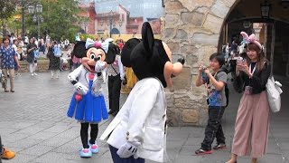 【TDS】ミッキーをたぐり寄せるミニー【ディズニーシー・プラザ】