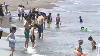 「カニとったどー！」”あそびーち”海開き 4年ぶり制限なしの海水浴「疲れてクタクタになるまで遊んで帰りたい」 (23/07/08 13:00)