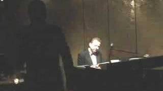 Noli Bravo. Jazz Vocalist in Tokyo