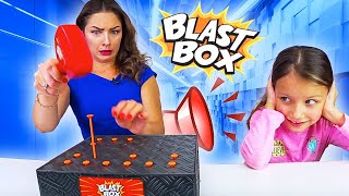 РОДИТЕЛИ Против Вики Новый BLAST BOX CHALLENGE Челлендж Взрывная Коробочка // Вики Шоу