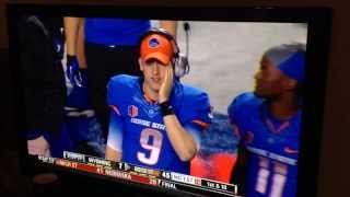 hilarious looking boise state football play call