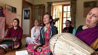 Kirtan by Gangamatas at Sivananda Baba Satsang