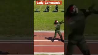 আগুন আর্মি মহিলা সৈনিক কমান্ডো। Lady army commando!#army #shorts #status