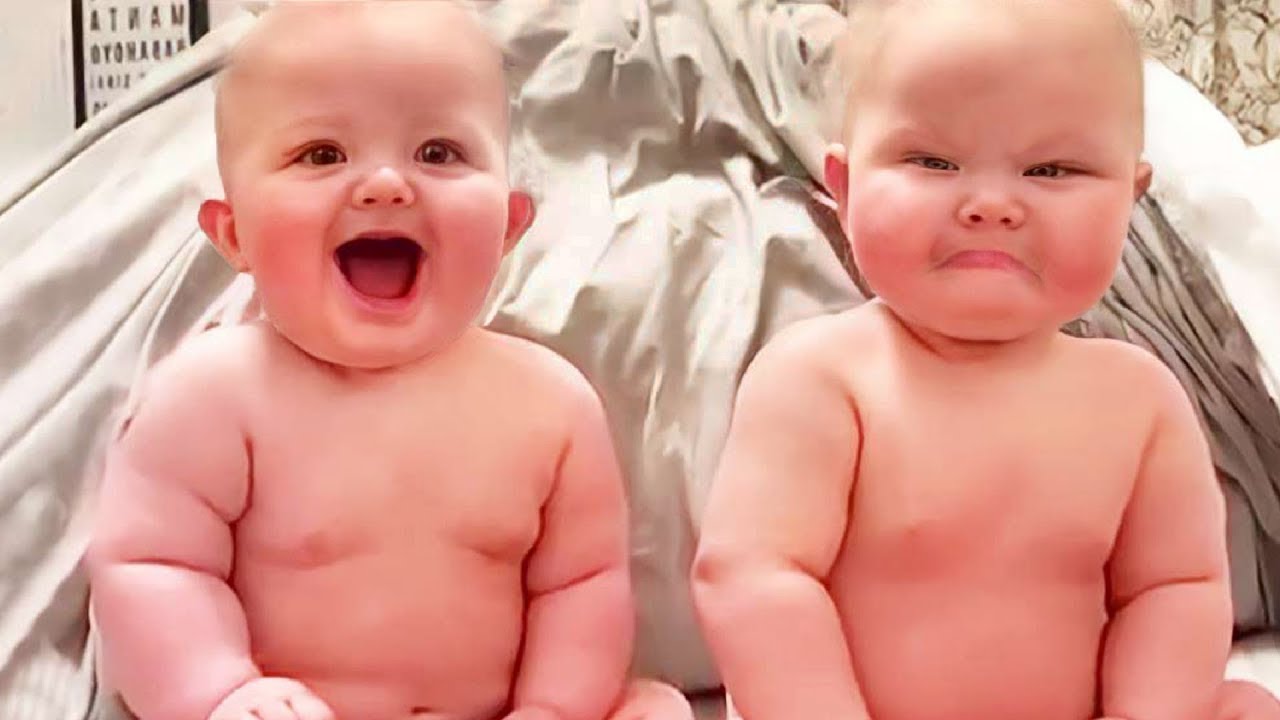 Best Videos Of Funny Twin Babies - Funniest Home Videos - YouTube