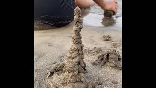 HOW TO MAKE A DRIBBLE SANDCASTLE