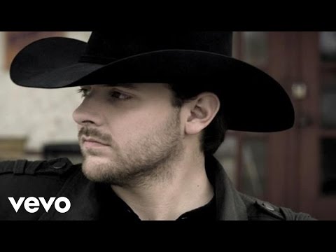 Chris Young – The Man I Want to Be (Official Video)