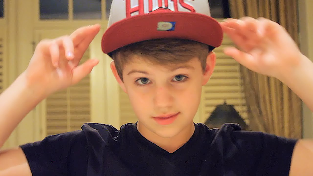 MattyBRaps Special Gifts From Fans - YouTube