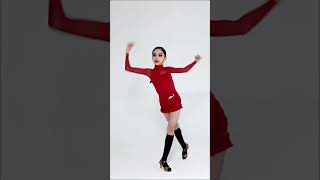 Red Latin Dancing Girl: Dynamic and Great Performance!#LatinDance #DynamicPerformance  #dance