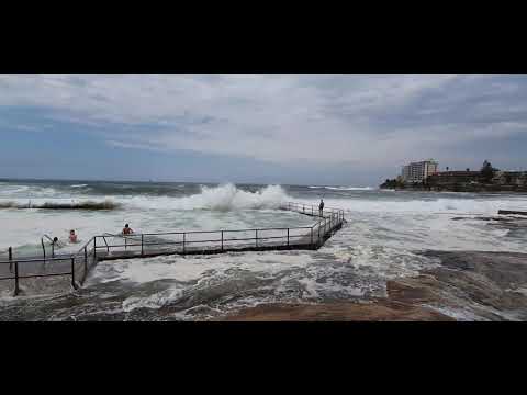 How long is Cronulla rock pool?