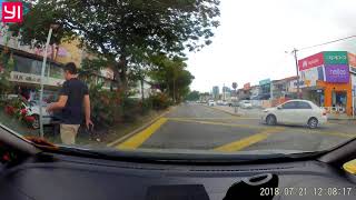 Idiot Crossing Road