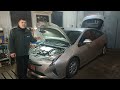 Обзор toyota prius. Ездит на аккумуляторе газе и бензине.