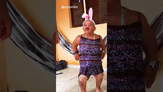 Women's clothing prank #pililiu #jumper19s #humor #comedy #comedia #funnyshorts #funnyvideo #shorts