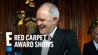 John Lithgow Gushes Over "The Crown" at SAG Awards 2017 | E! Red Carpet & Award Shows