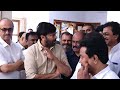 megastar chiranjeevi emotional moment chiranjeevi visuals @ director k vishwanath house