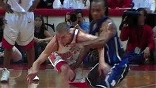 Steve Blake steal from Jason (Jay) Williams: Duke vs. Maryland 2002