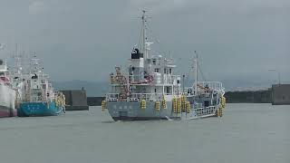 5月29日　給油タンカー第5勝丸が小川港出港(Refueling tanker Katsumaru No. 5 departs from Kogawa Port.)