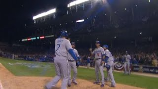 2008 NLDS Gm1: Loney's slam gives Dodgers the lead