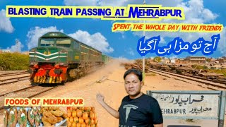 Blasting Train Action At Mehrabpur Railway Station| Stormy Speed Of Trains|With Garam Garam Pakoray|