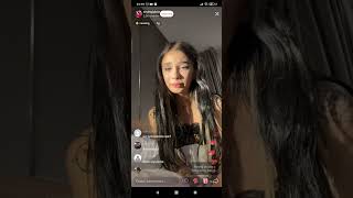 Julia Pelc Nago