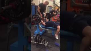 PFG owner Scott halliday benching 190kg