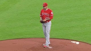 LAA@HOU: Santiago allows one run over 6 1/3 innings