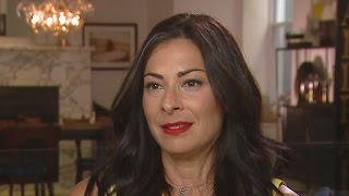 Stacy London Opens Up About Struggle With Psoriasis: 'I Would Get Bullied at School'