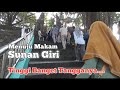 Tingginya Tangga Menuju Makam Sunan Giri Gresik - Ziarah Walisongo JawaTimur