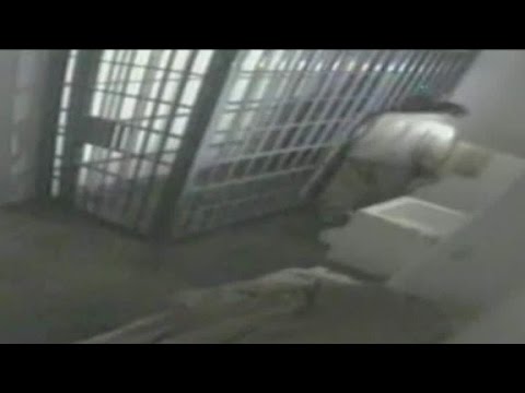 Video Released Of 'El Chapo' Escaping - YouTube