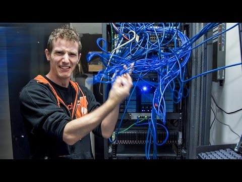 Fixing the DISASTER - Server Room Vlog Pt. 1 Fixing the DISASTER - Server Room Vlog Pt. 1