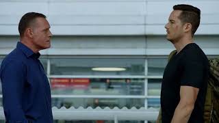 Chicago PD 10x03 (11) Jay Halstead final scene, Voight goodbye at airport