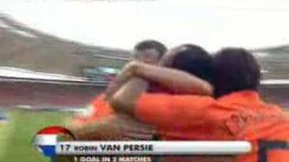 WC 2006 - Robin van Persie (NL) scores againt Ivory Coast