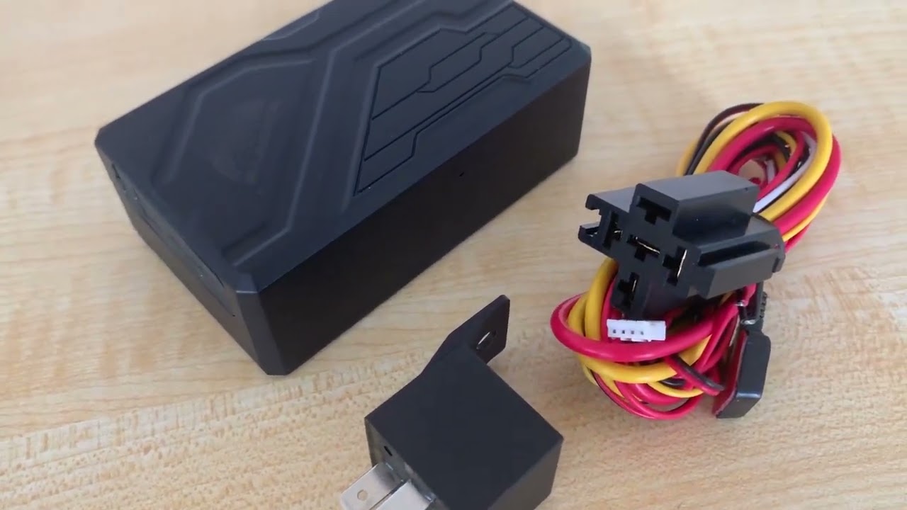 Coban 108 Multiple Functions Magnetic Tracker With 10000mAh - YouTube