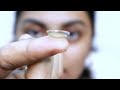 beginners guide : how to apply contact lenses