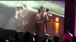 161002 Love Me Right EXO Dallas Fancam #1