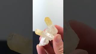 ．艾莉希亞寶石水晶．01 哥倫比亞芒果水晶 Mango Quartz 芒果水晶簇 橋梁水晶